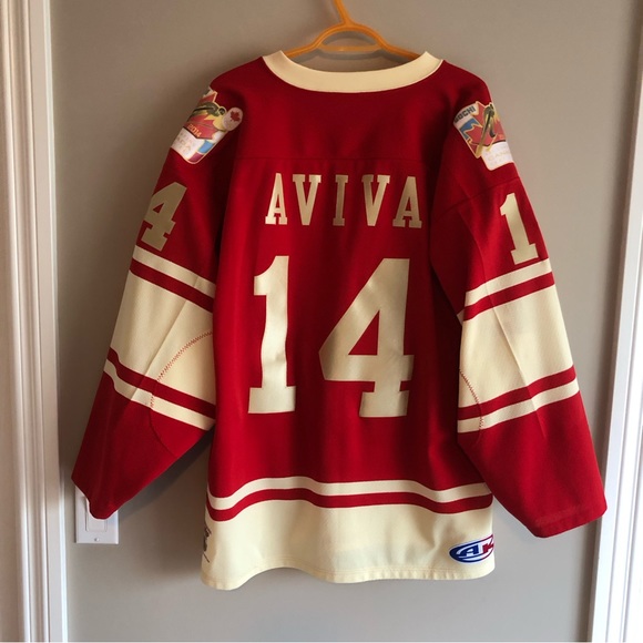 Custom Made Jersey to honour Canadian Ski Jumping program for Sochi Olym… - Picture 5 of 16